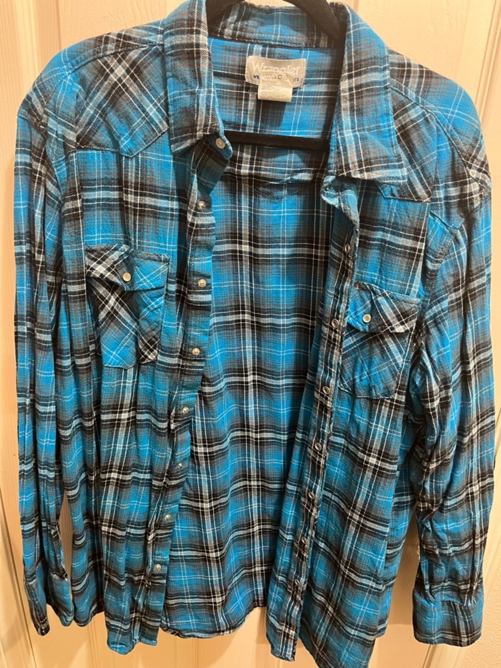 Wrangler Men’s Teal Plaid Shirt